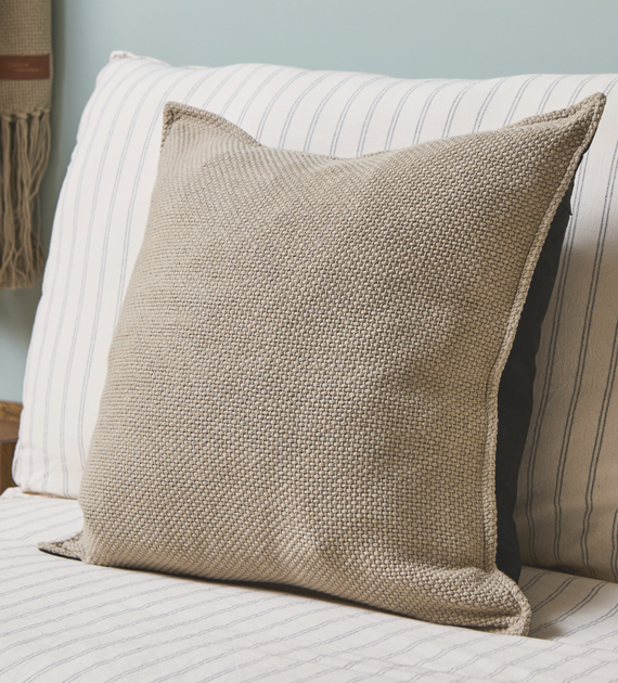 almohadon-cata-cuad-contratapa-neg